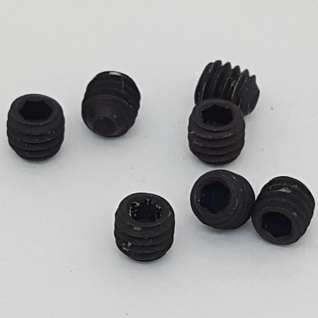 SOCKET SET SCREW M5 x 8